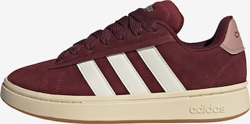Baskets basses 'Grand Court Alpha 00s' ADIDAS SPORTSWEAR en rouge : devant