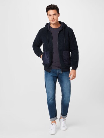 !Solid Fleece Jacket in Blue