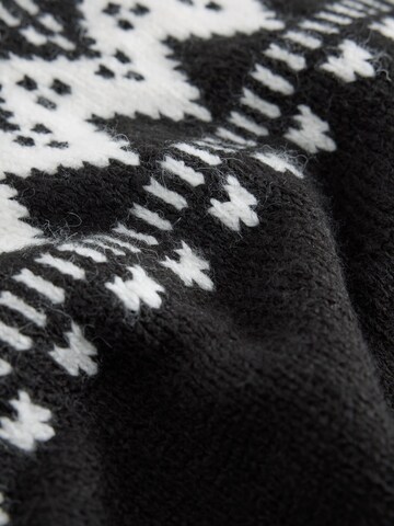 Next Pullover in Schwarz