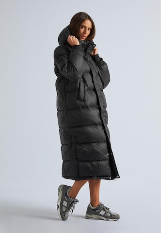 Cappotto invernale 'Cocoon' di JACK1T in nero