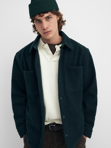 Pull&Bear Beanie in Blue