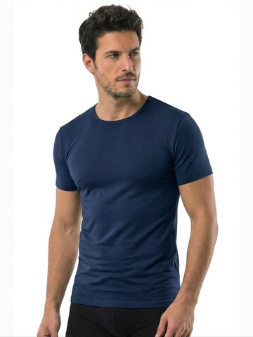 T-Shirt 'T-Shirts' ÖTS en bleu : devant
