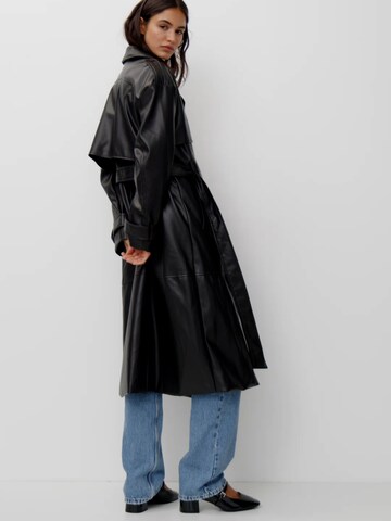 Pull&Bear Between-seasons coat in Black