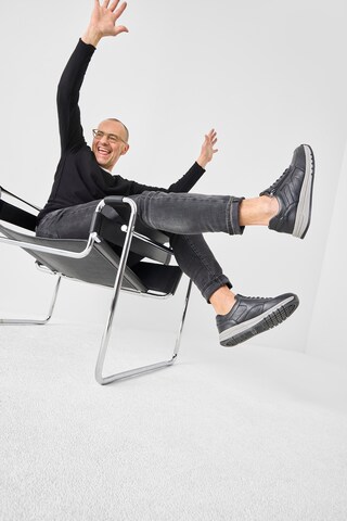 WALDLÄUFER Schnürschuh in Schwarz