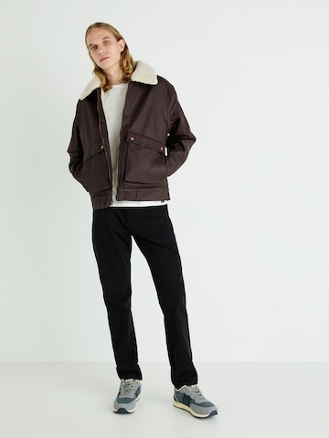 WRANGLER regular Jeans 'RIVER' i sort