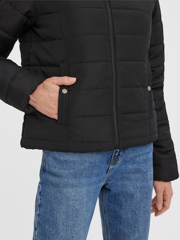 VERO MODA Between-Season Jacket 'Simone' in Black