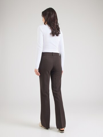 & Other Stories Szabványos Ráncos nadrág - barna