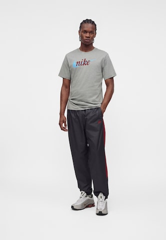 Nike Sportswear Paita värissä harmaa