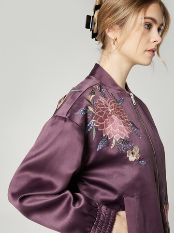 Veste mi-saison 'Miles' Guido Maria Kretschmer Women en rouge