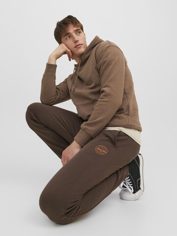 Effilé Pantalon 'Gordon' JACK & JONES en marron