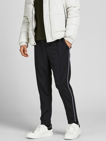 JACK & JONES Regular Pants 'Will' in Black: front