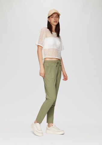 Tapered Pantaloni con pieghe di QS in verde