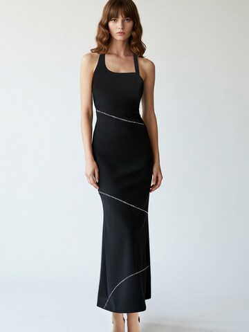 Trendyol Вечернее платье в Черный: спереди