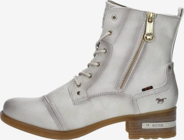 Chaussure à lacets 'Veterschoenen Hoog' MUSTANG en blanc : devant