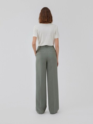 modström Wide leg Pleated Pants ' Gale ' in Green