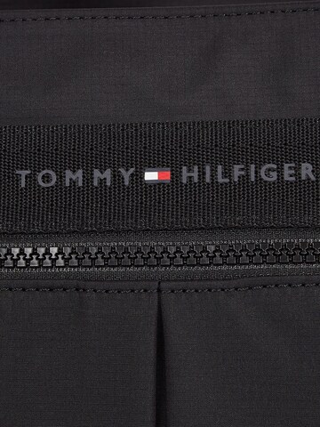 juoda TOMMY HILFIGER Pirkinių krepšys 'HORIZON'