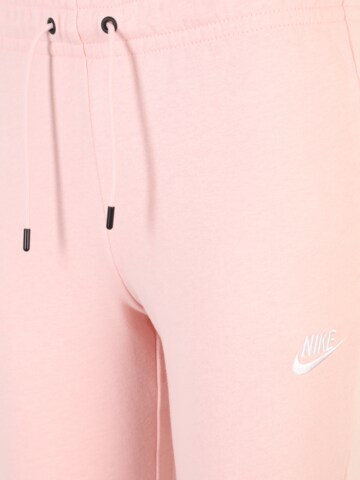 Nike Sportswear Tapered Hose in Pink
