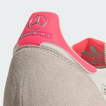 Baskets basses 'Mercedes' ADIDAS ORIGINALS en blanc