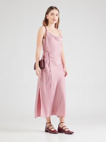 Robe 'YASTHEA' YAS en rose