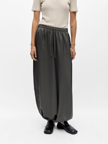 OBJECT Loose fit Harem trousers 'OBJChilli' in Grey: front