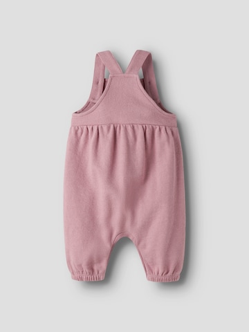 NAME IT Tapered Hängselbyxa 'NBFLEAH' i lila