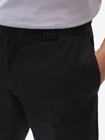 regular Pantaloni con piega frontale '873' di DICKIES in nero