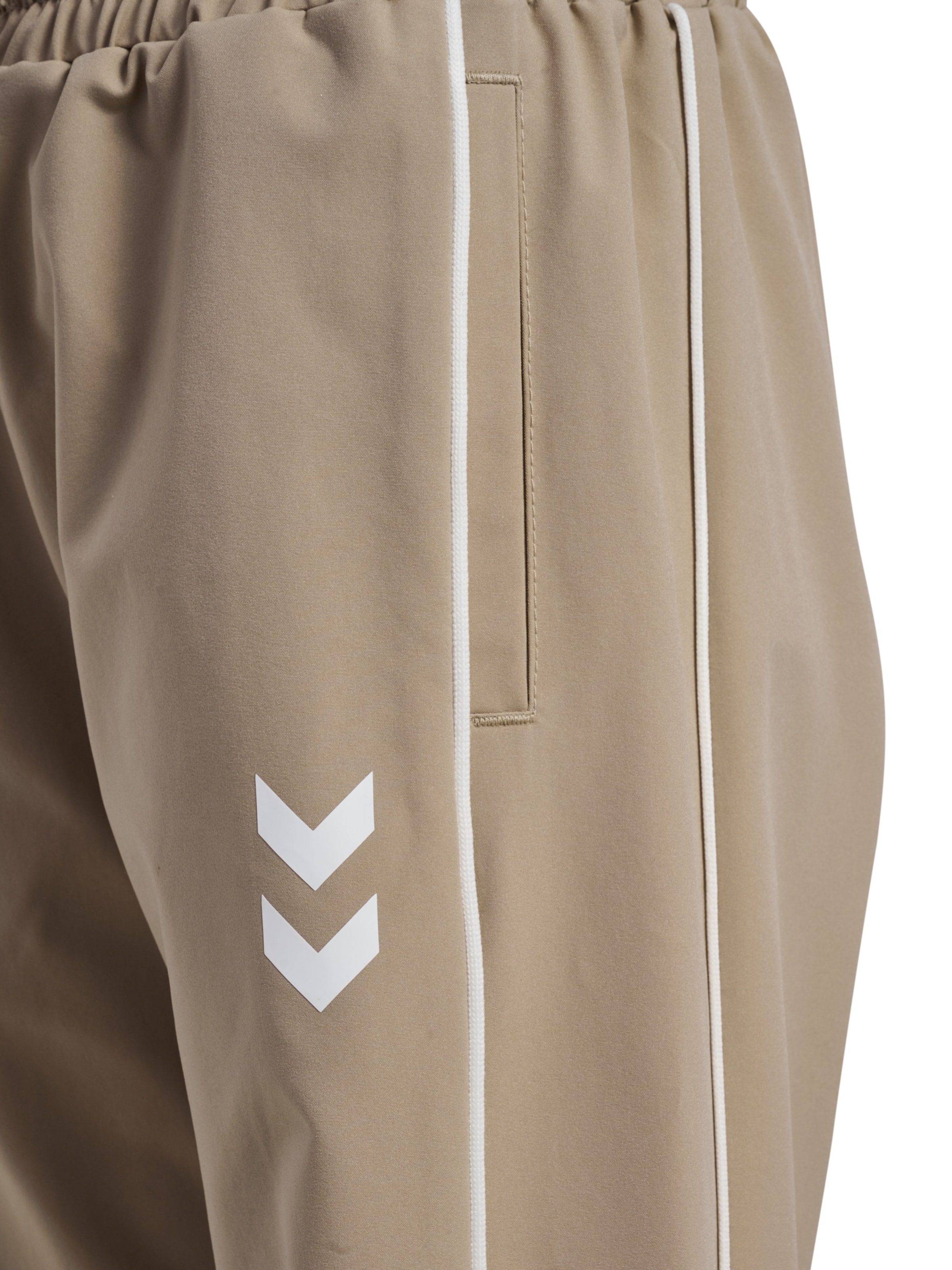 Hummel Tapered Bukser i brun