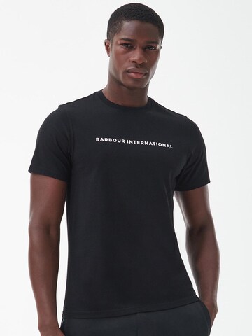 T-Shirt Barbour International en noir : devant