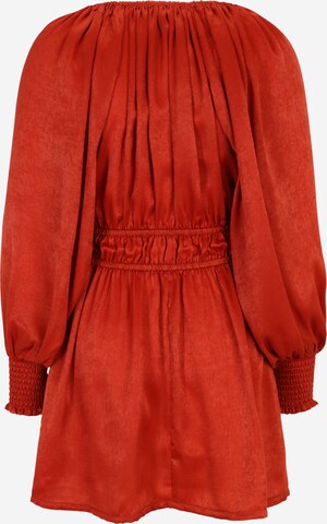 Robe River Island Petite en rouge