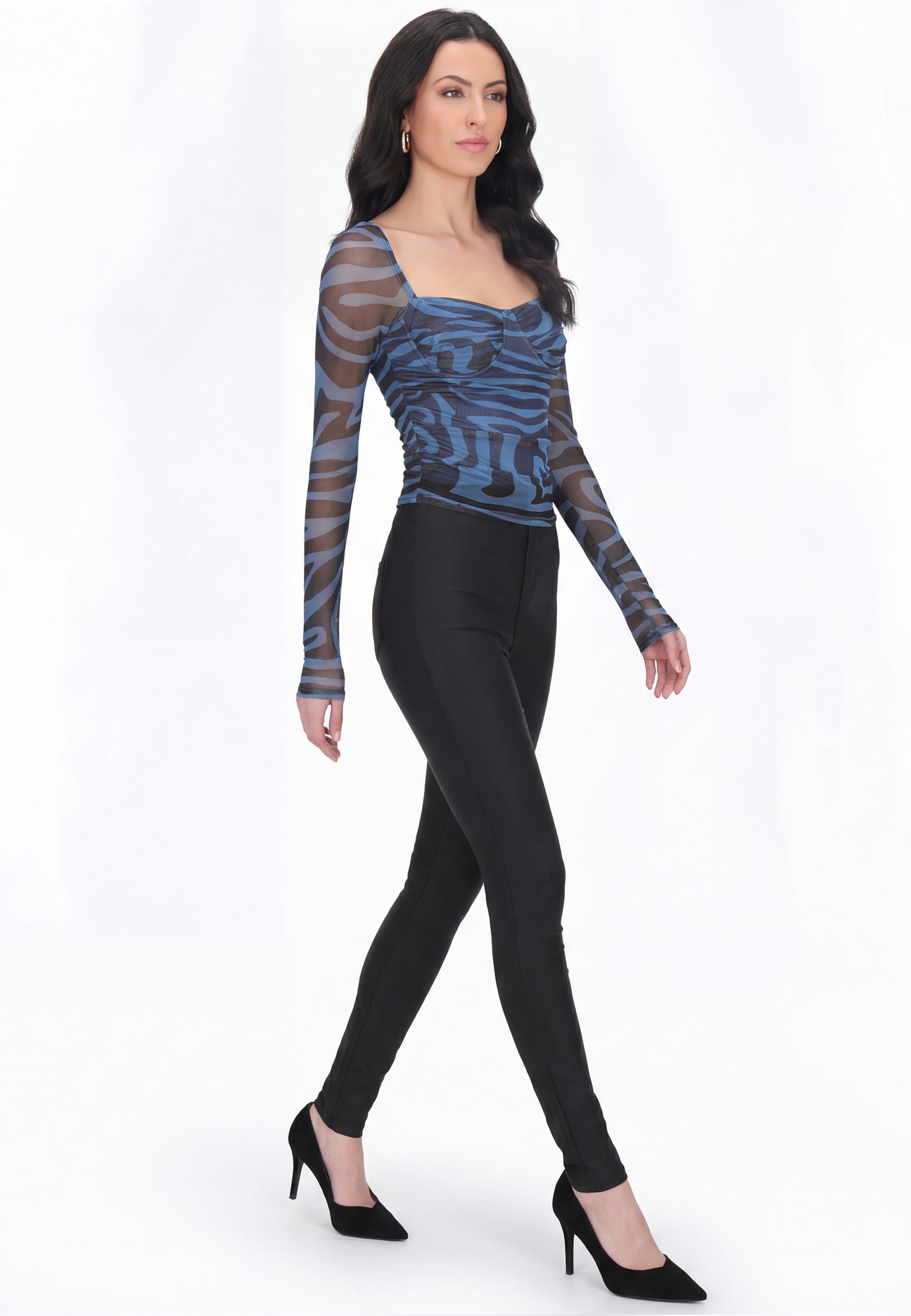 faina Blouse in Blue