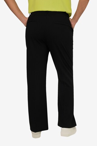 Angel of Style Boot cut Pleated Pants in Black