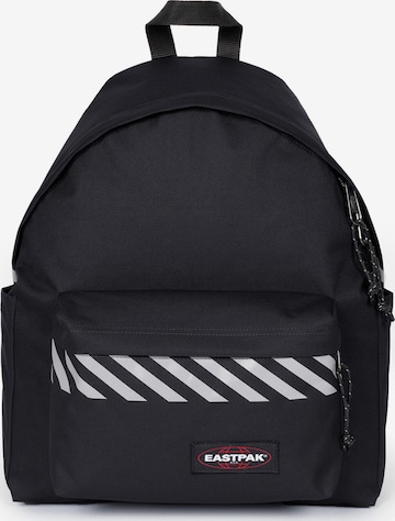 EASTPAK Rucksack 'Day Pak'R' in Schwarz: Vorderseite