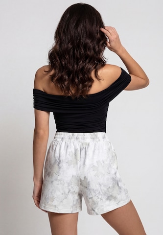 faina - Loosefit Pantalón en gris