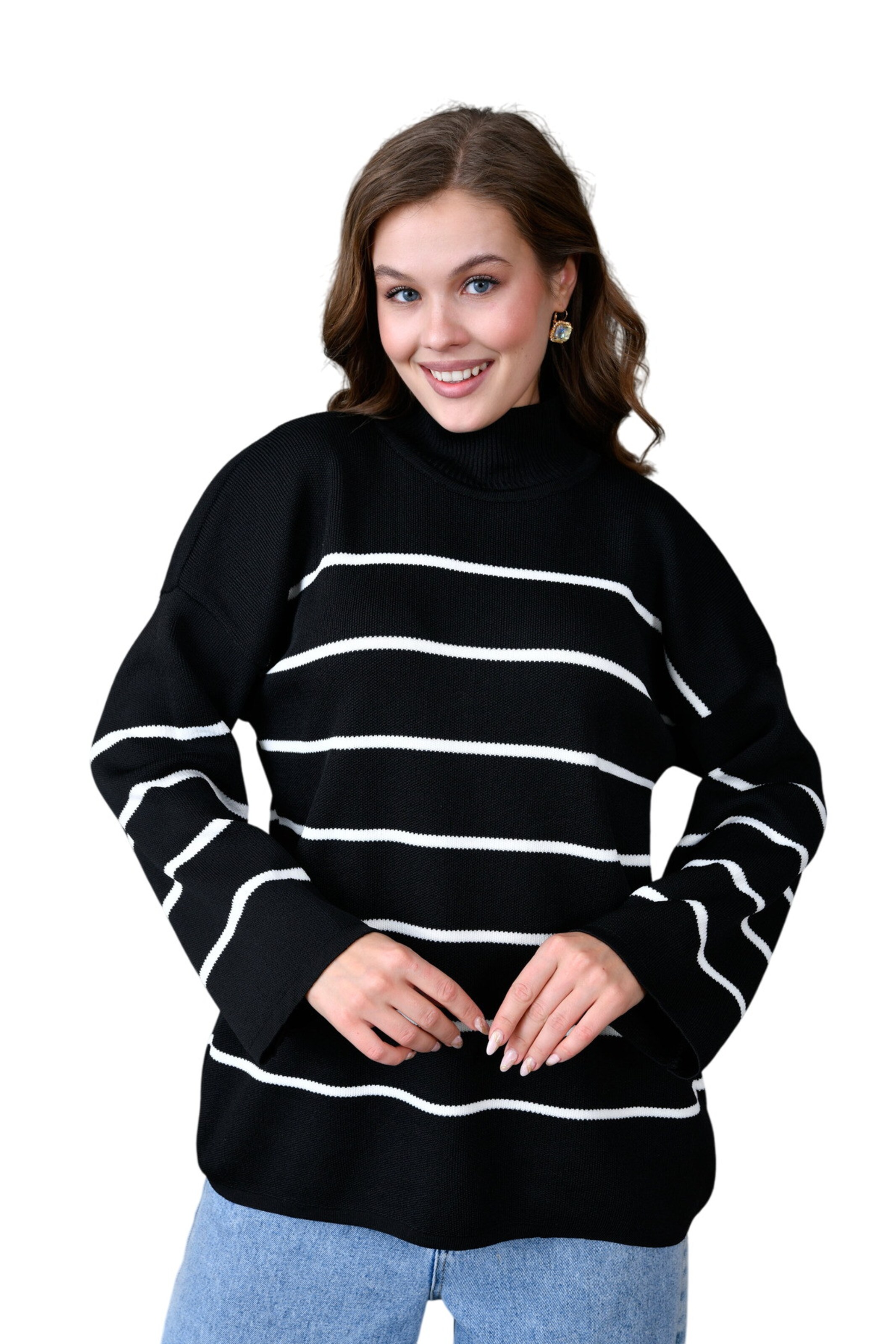 WOMAN VISION Trui in Zwart: voorkant