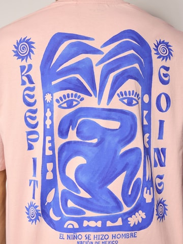 Next Shirt in Pink