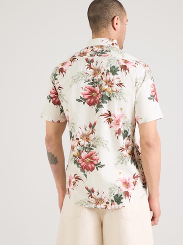 Coupe regular Chemise Lindbergh en blanc