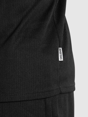 Smilodox Shirt ' Classic Ripp ' in Black