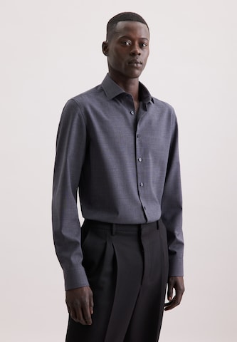 Coupe slim Chemise business 'Schwarze Rose' SEIDENSTICKER en gris : devant