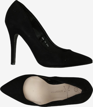 Atmosphere Pumps 36 in Schwarz: Vorderseite