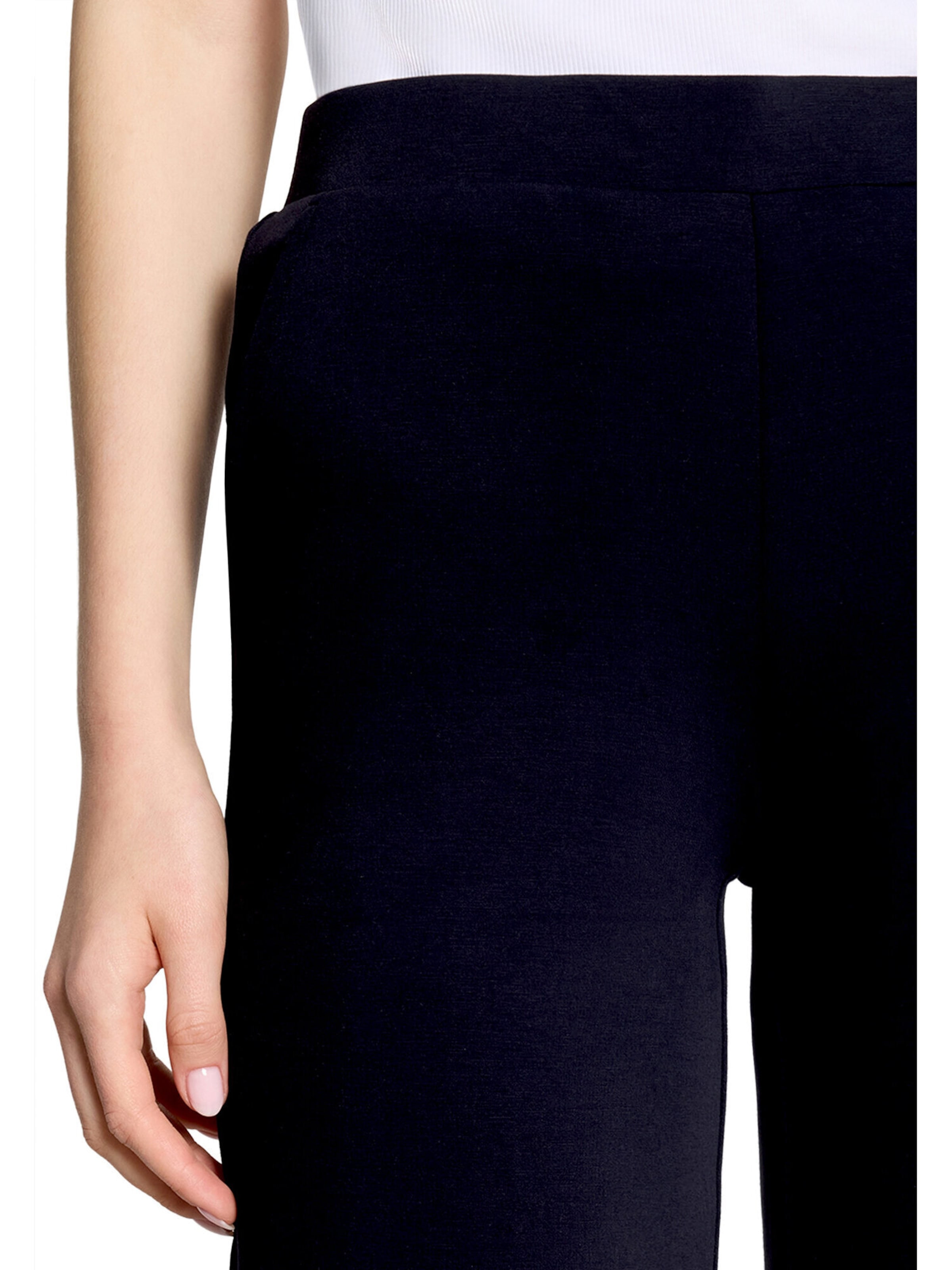 Betty Barclay Loose fit Trousers in Blue