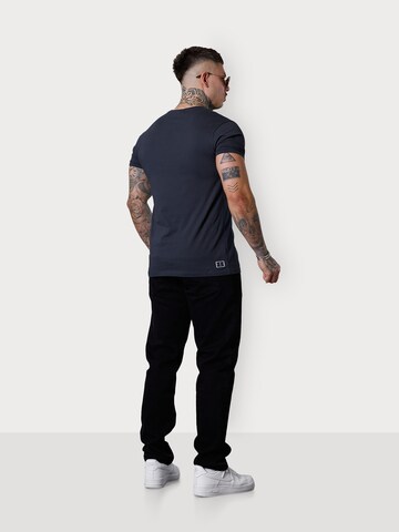 ESTEEM Bluser & t-shirts i grå