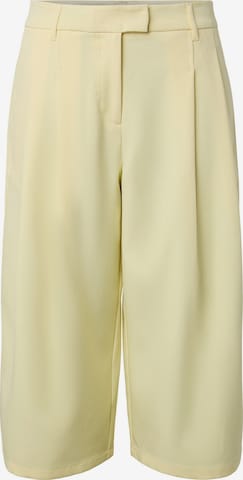 Loosefit Pantaloni 'PCOlivia' di PIECES in giallo: frontale