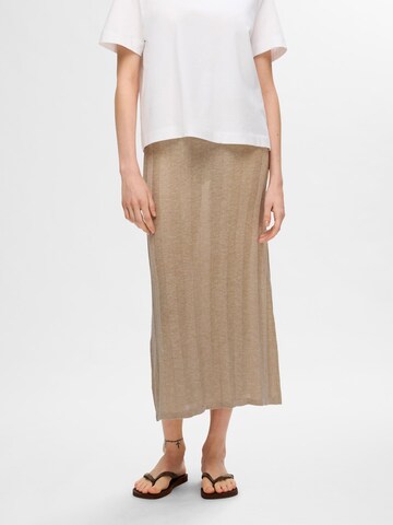 SELECTED FEMME Skirt in Beige: front
