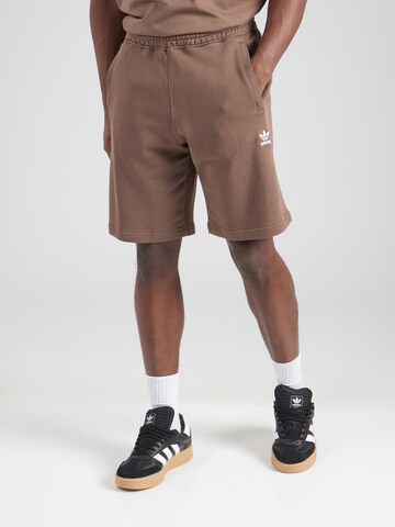 regular Pantaloni 'ESS' di ADIDAS ORIGINALS in marrone: frontale