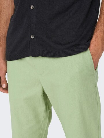 Regular Pantaloni 'Linus' de la Only & Sons pe verde