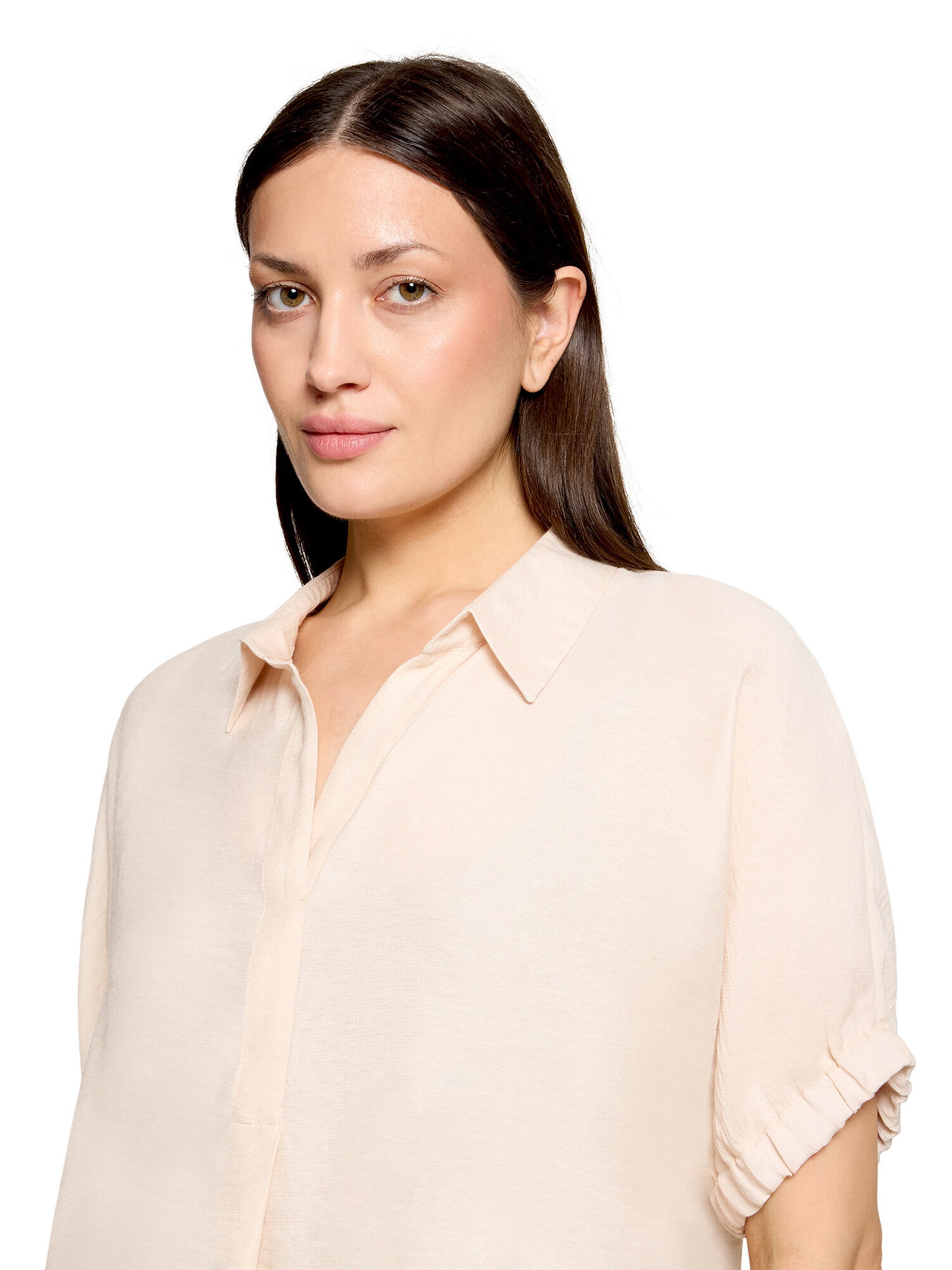 Betty & Co Blouse in Beige