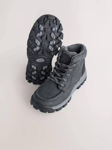 Next - Botas en gris