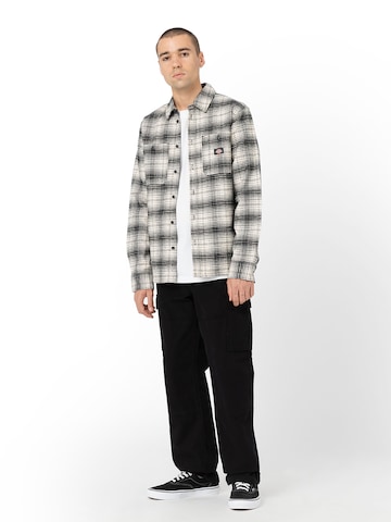 DICKIES - Regular Fit Camisa 'EVANSVILLE' em cinzento