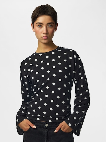 PIECES Shirt in Black: front