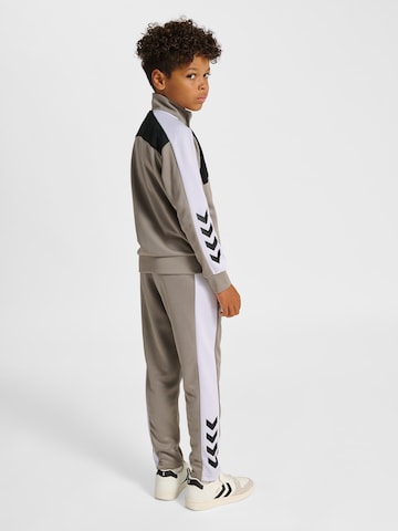 Hummel Træningsdragt i grå